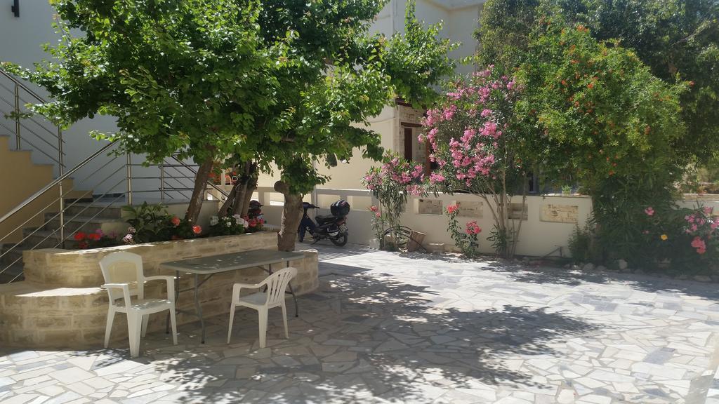 Antonios Hotel Apartments Матала Екстер'єр фото